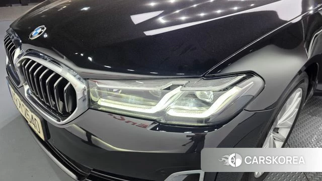 BMW 5 Series (G30) id 4402429 из Кореи 14