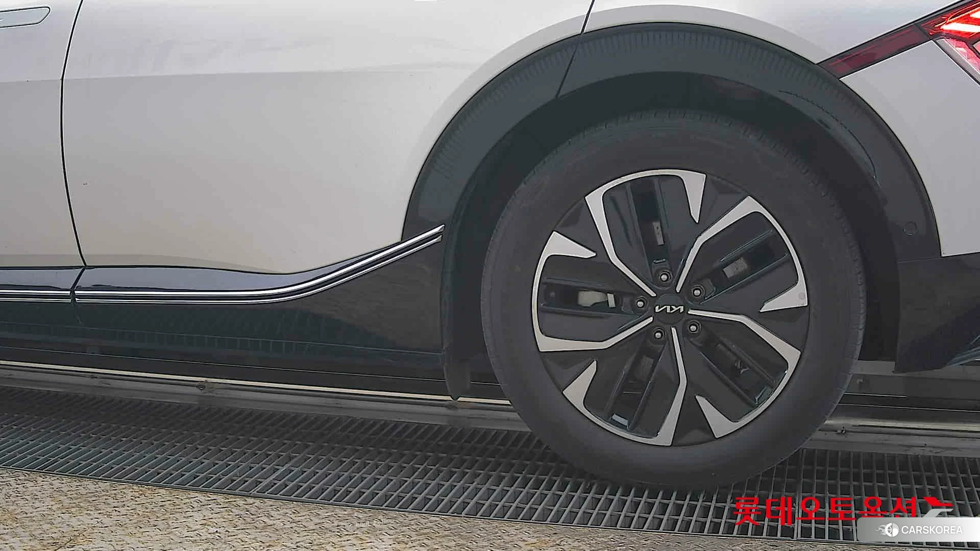 Kia EV6 id 3882151 из Кореи 14