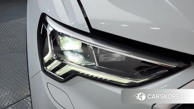Audi Q3 (F3) id 4433438 из Кореи 14