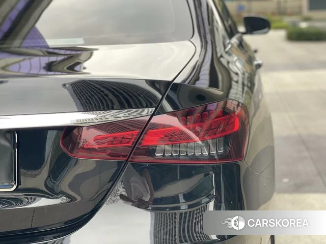 Mercedes-Benz E-class id 4263522 из Китая 14