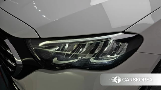 Mercedes-Benz E-Class W214 id 4266413 из Кореи 14