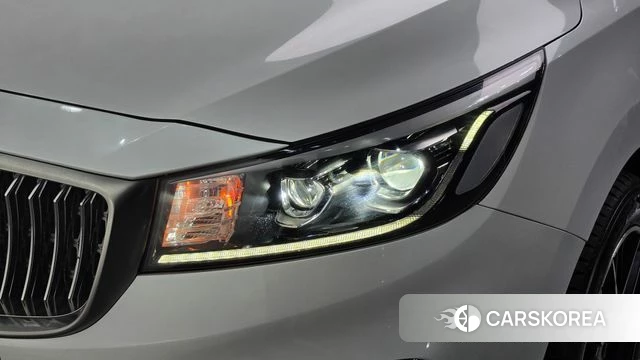 Kia The New Carnival id 4918919 из Кореи 14