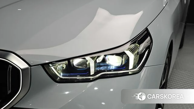 BMW 5 Series (G60) id 4724776 из Кореи 14