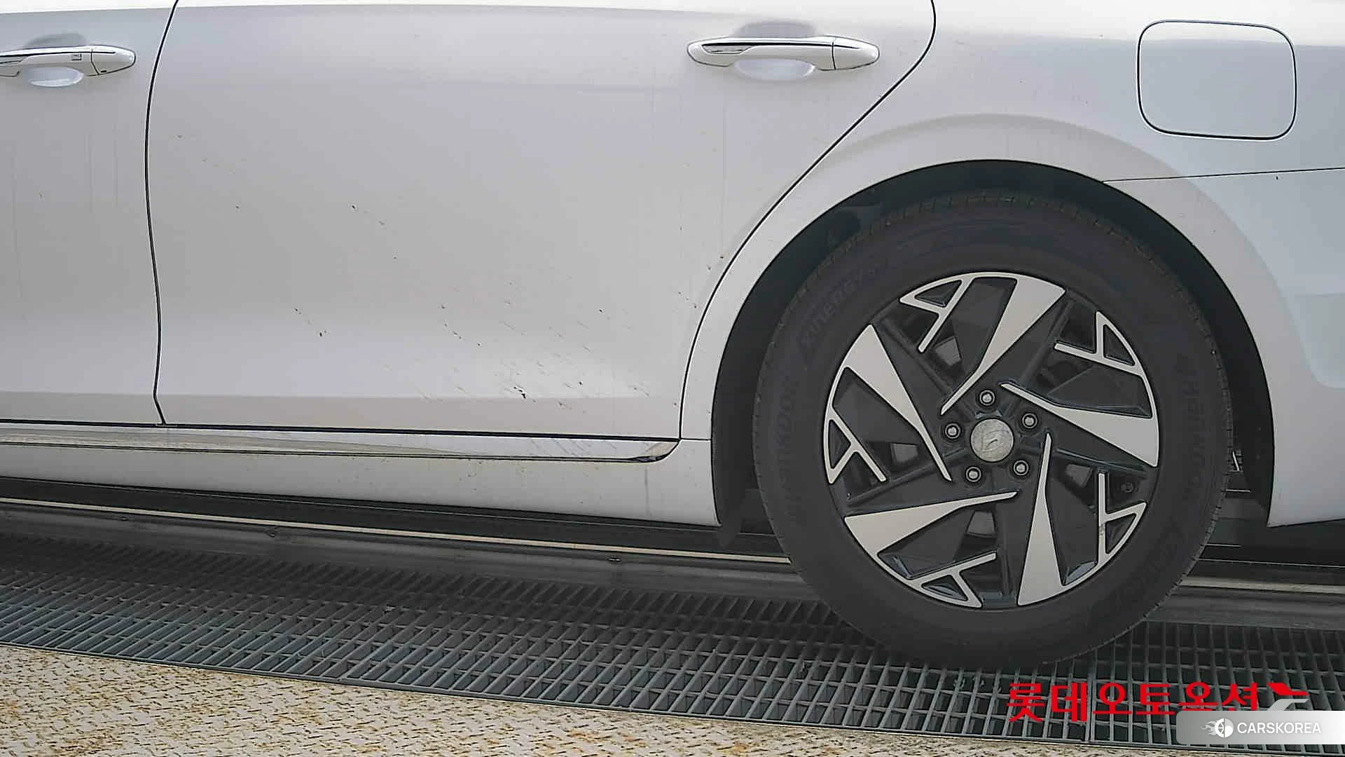 Hyundai Grandeur Hybrid id 4296755 из Кореи 14