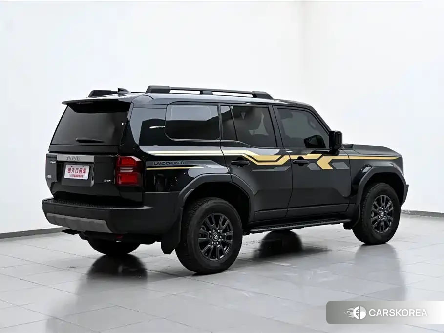 Toyota Land Cruiser id 4547522 из Китая 14