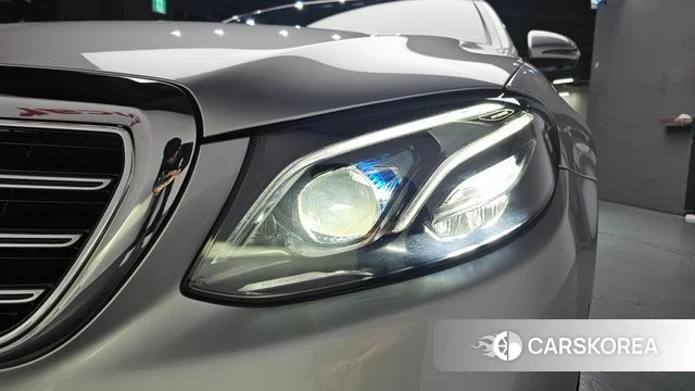Mercedes-Benz E-Class W213 id 4338959 из Кореи 14