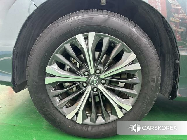 Honda UR-V id 4307336 из Китая 14