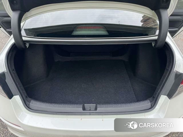 Honda Civic id 4276107 из Китая 14