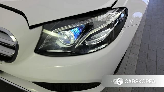 Mercedes-Benz E-Class W213 id 4363308 из Кореи 14