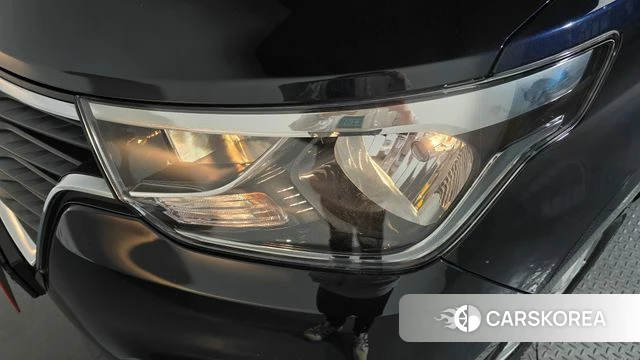Hyundai The New Grand Starex id 4383892 из Кореи 14