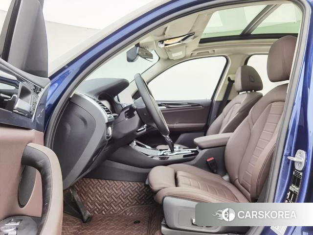 BMW X3 id 4297936 из Китая 14