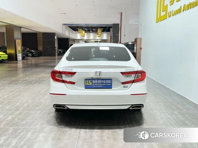 Honda Accord id 4274291 из Китая 14