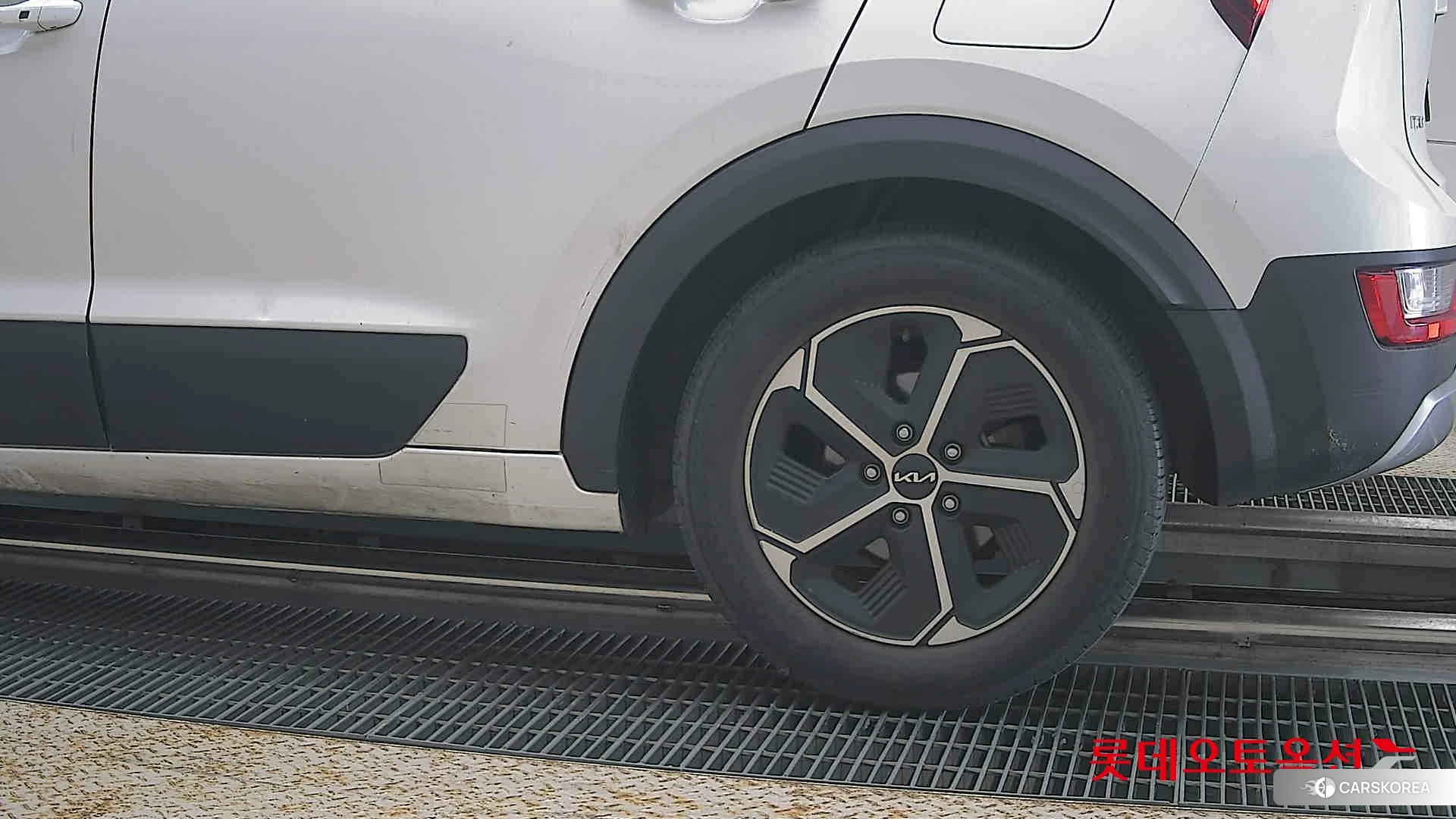 Kia Niro Hybrid id 4909313 из Кореи 14