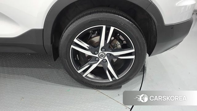 Volvo XC40 id 4781018 из Кореи 14