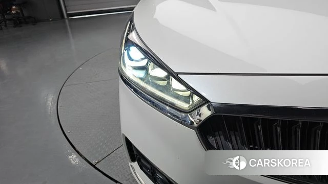 Kia Come New K7 id 4595380 из Кореи 14