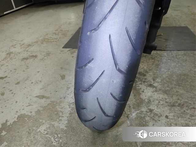 Yamaha XSR900 id 3945339 из Японии 14