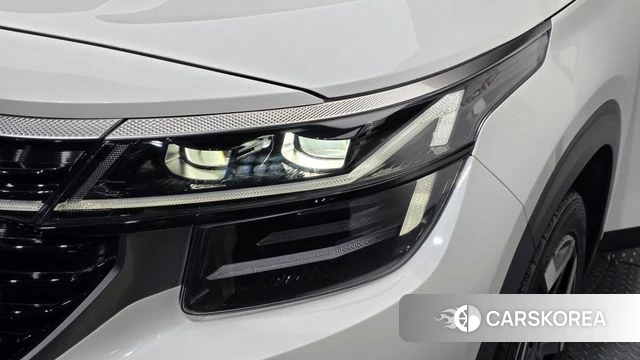 Kia The New Seltos id 4752776 из Кореи 14