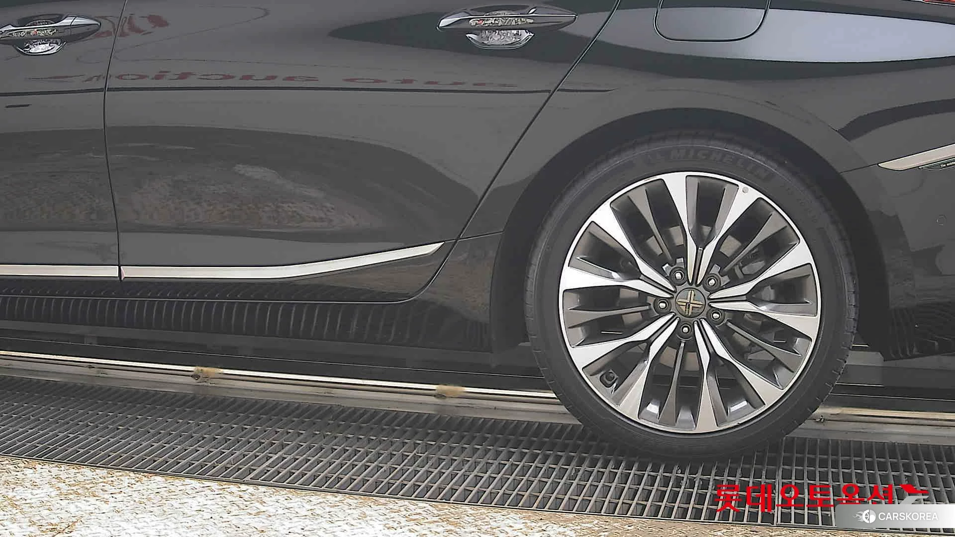 Kia K8 id 3882176 из Кореи 14