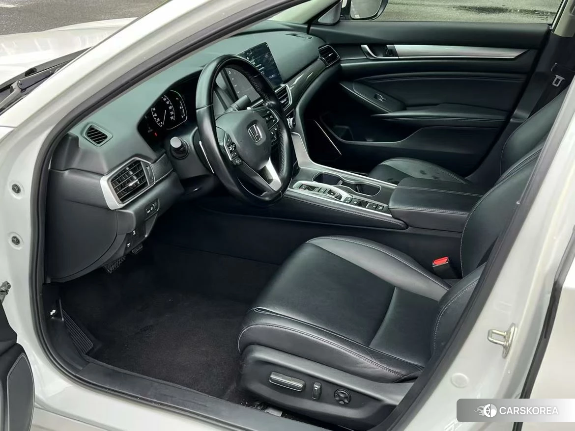 Honda Accord id 4468068 из Китая 14