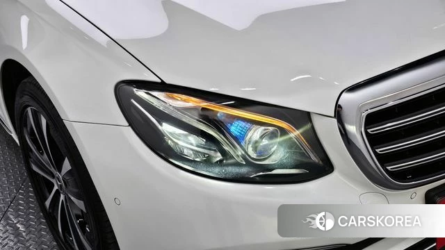 Mercedes-Benz E-Class W213 id 4429959 из Кореи 14