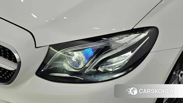 Mercedes-Benz E-Class W213 id 4470820 из Кореи 14