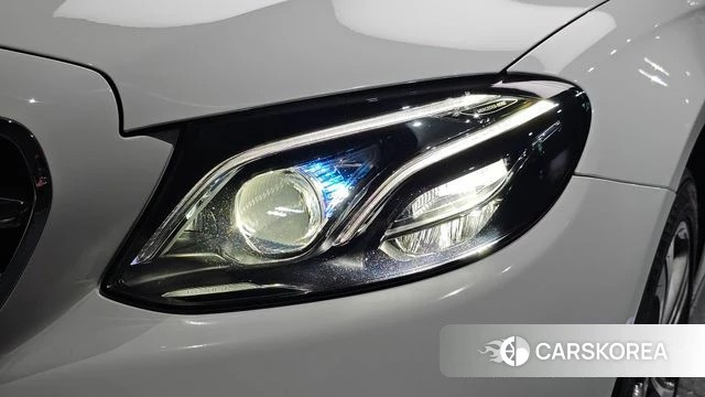 Mercedes-Benz E-Class W213 id 4477271 из Кореи 14
