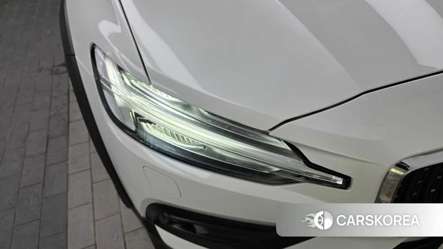 Volvo V60 Cross-Country 2nd Generation id 4594594 из Кореи 14