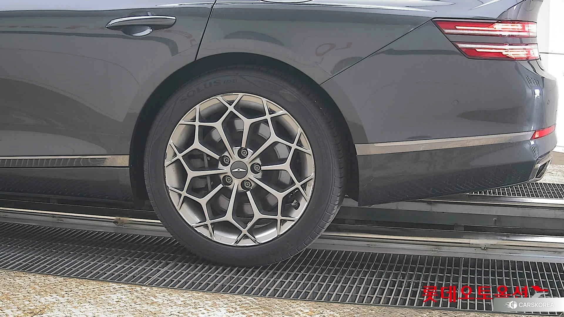 Hyundai G80 id 3875815 из Кореи 14