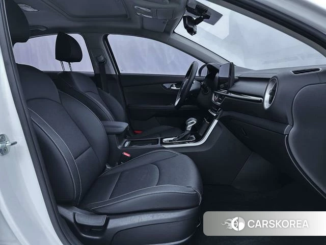 Kia K3 id 4313625 из Китая 14
