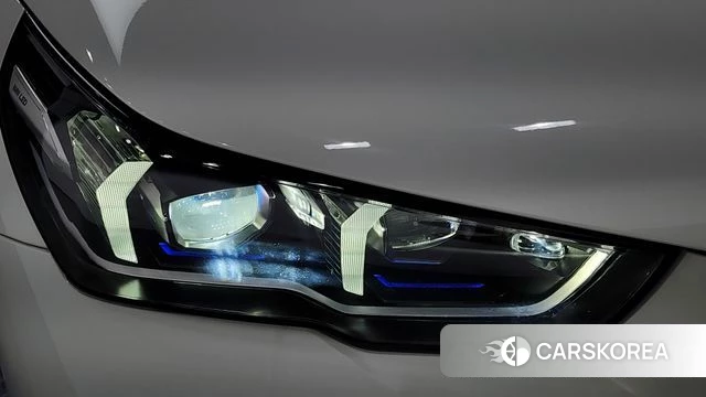 BMW 5 Series (G60) id 4935127 из Кореи 14