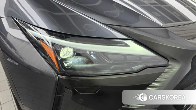 Lexus RZ450e id 4778866 из Кореи 14