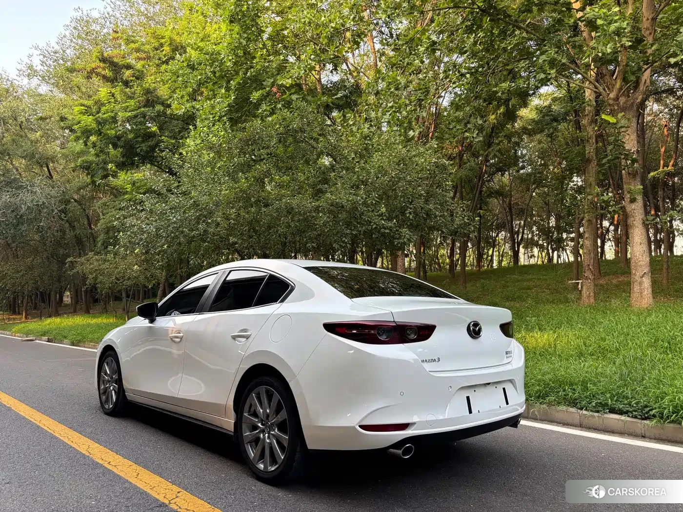 Mazda 3 id 4680629 из Китая 14