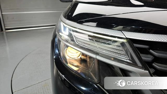 Kia Seltos id 4284531 из Кореи 14