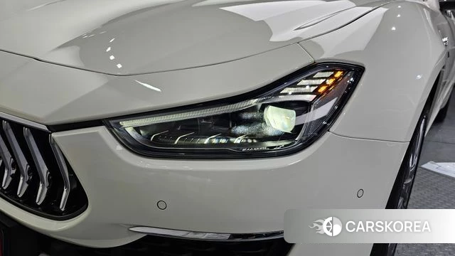 Maserati Ghibli id 4572555 из Кореи 14