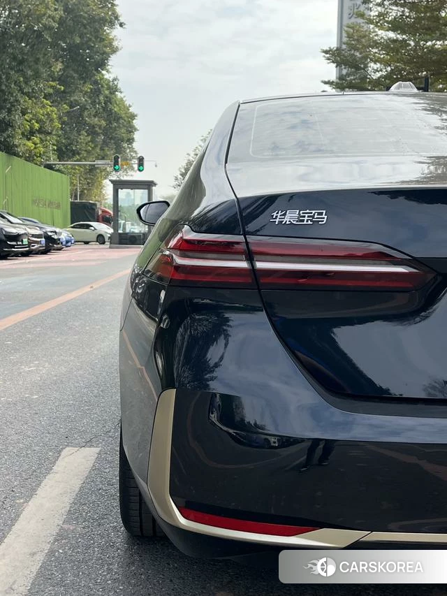 BMW 5 series id 4264001 из Китая 14