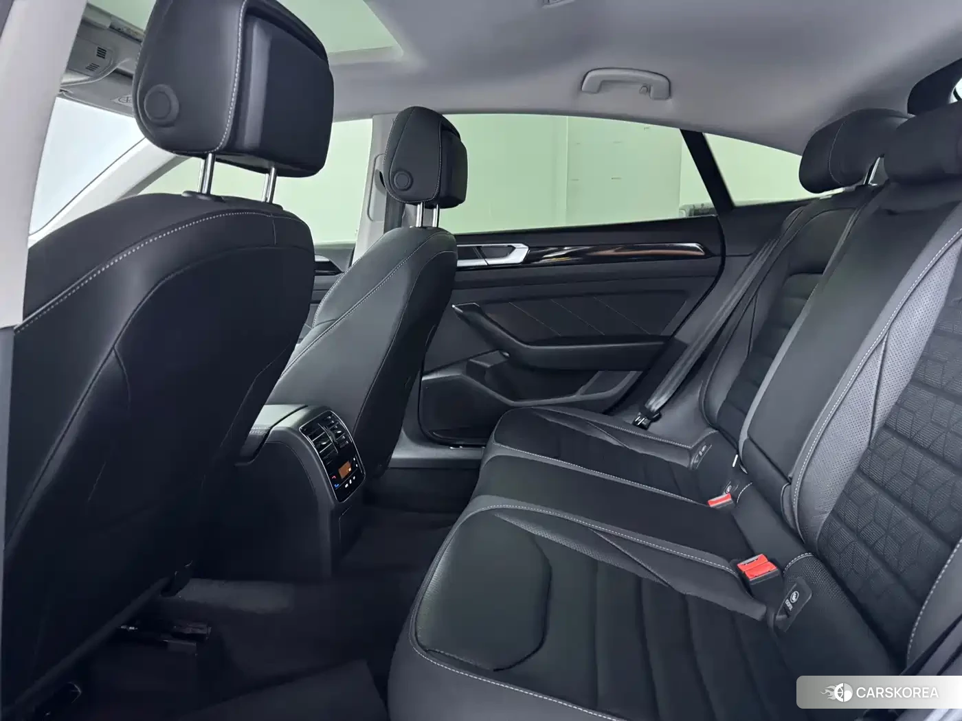 Volkswagen Arteon (CC) id 4607030 из Китая 14