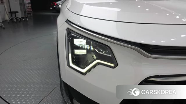 Kia Di Ol Nu Niro id 4640748 из Кореи 14