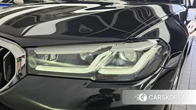 BMW 5 Series (G30) id 4682149 из Кореи 14