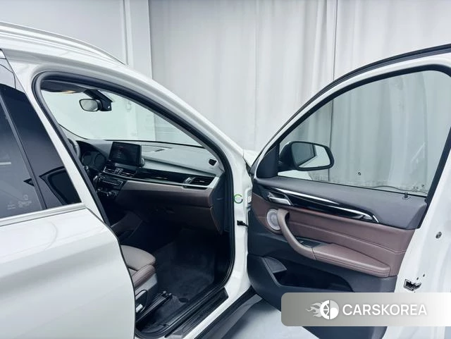 BMW X1 id 4314077 из Китая 14
