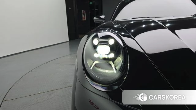 Porsche 911(992) id 4675047 из Кореи 14