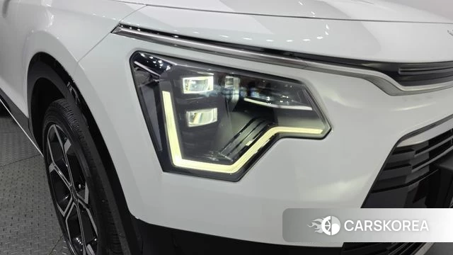 Kia Di Ol Nu Niro id 4936124 из Кореи 14