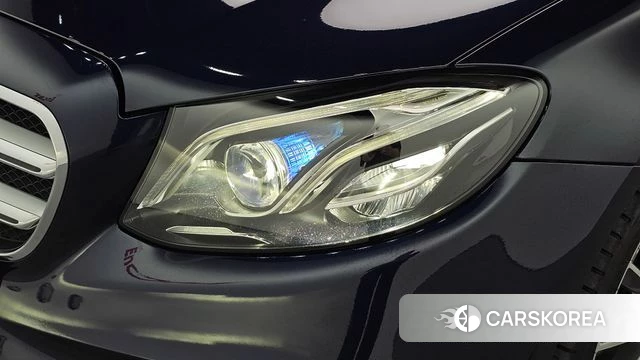 Mercedes-Benz E-Class W213 id 4759828 из Кореи 14
