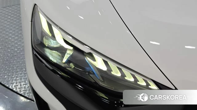 Audi e-Tron GT id 4744470 из Кореи 14