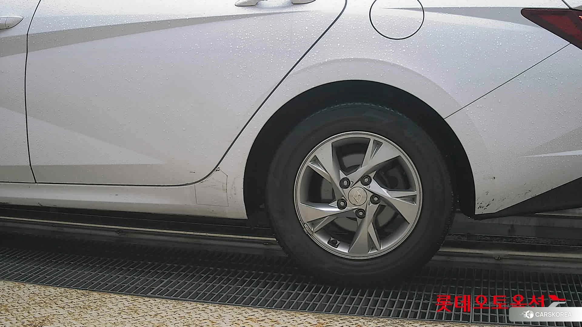 Hyundai Avante id 4352349 из Кореи 14