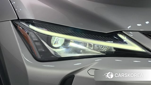 Lexus UX250h id 4741963 из Кореи 14
