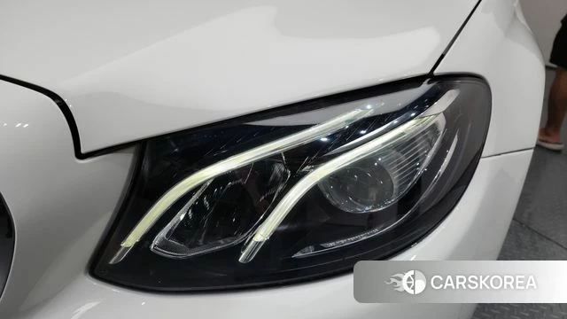 Mercedes-Benz E-Class W213 id 4581772 из Кореи 14