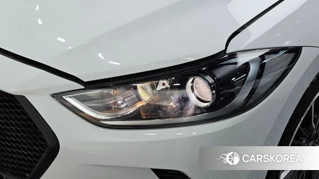 Hyundai Avante AD id 4351384 из Кореи 14