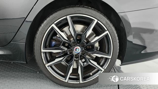 BMW 8 Series (G15) id 4603283 из Кореи 14