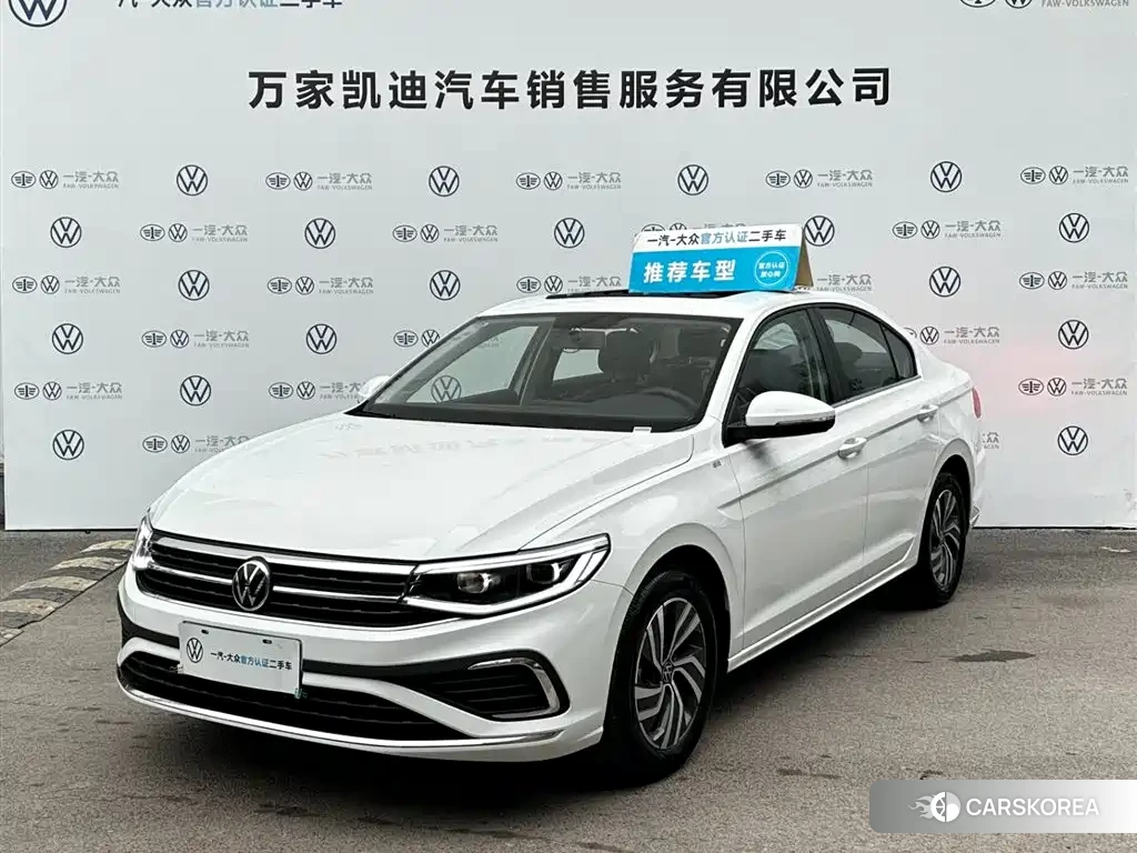 Volkswagen Bora id 4570738 из Китая 14