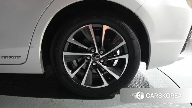 Lexus CT200h id 4502557 из Кореи 14